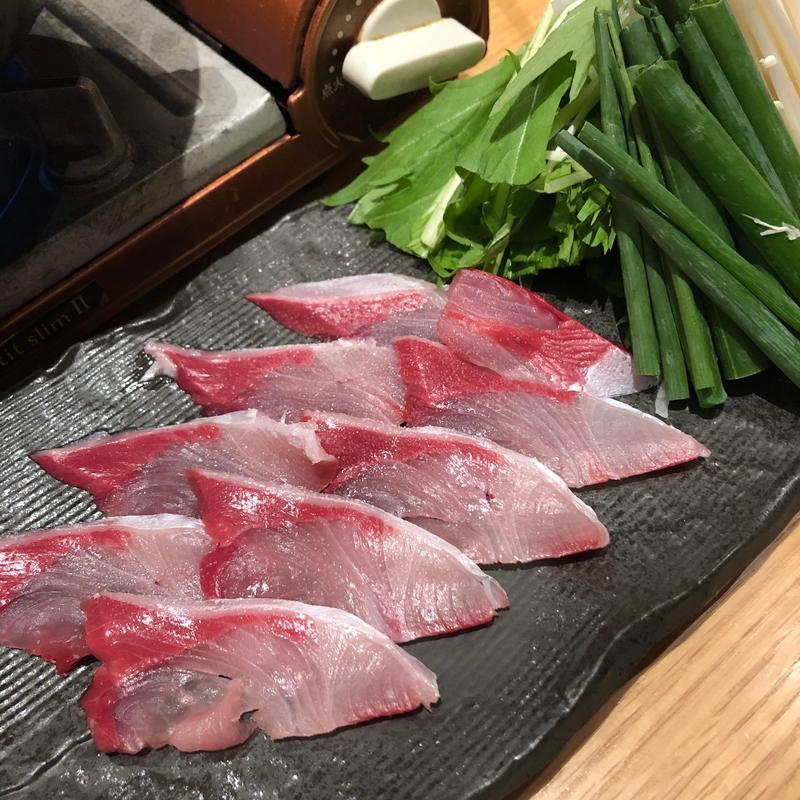 ブリのしゃぶしゃぶ(魚菜由良　雑魚亭)