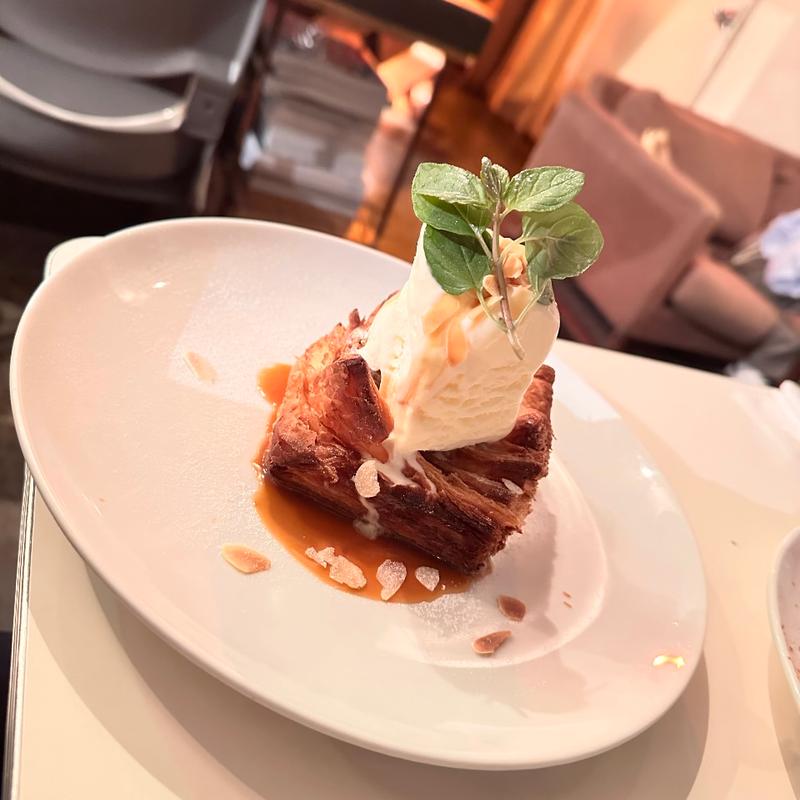 (ザリガニカフェ)