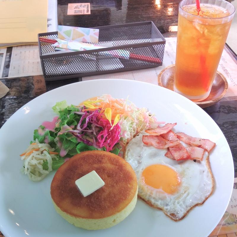 パンのプレート(自休自足 )