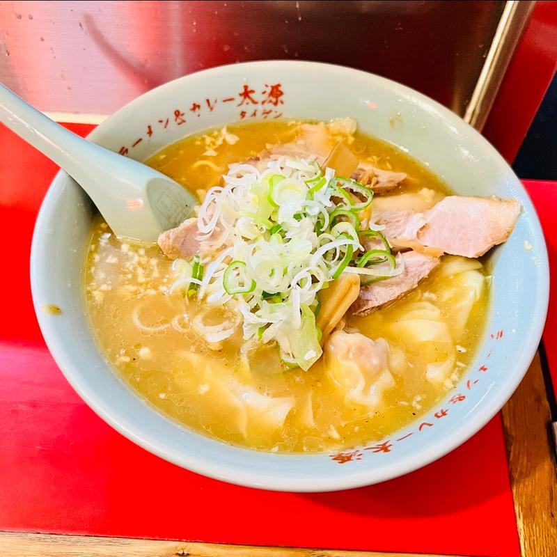 チャーシューワンタンメン(ラーメン&カレー太源)