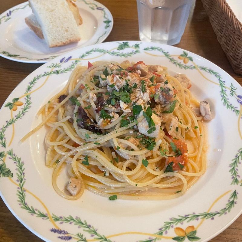 メカジキのパスタ(クッチーナ イタリアーナ アンゴロ)
