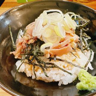 鶏山葵丼(仙臺自家製麺こいけ屋分店 綠栽)