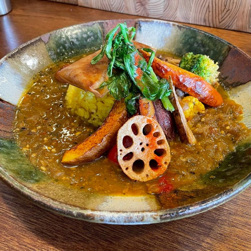 ヴェジータ(スープカレーなっぱ)