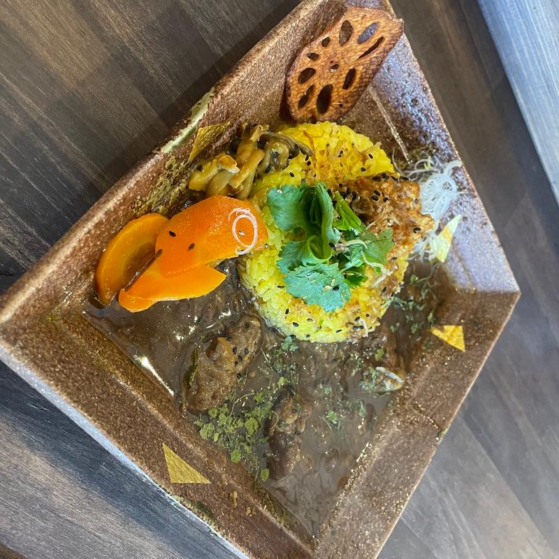 牛すじカレー(Maholova)