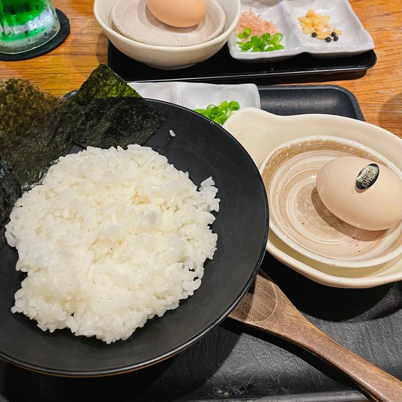 鳥骨鶏のふわふわ玉子かけご飯(とり鉄 経堂店)