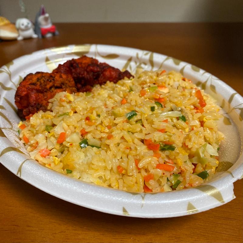 インドのチャーハン&からあげ(ガンダァーラ)