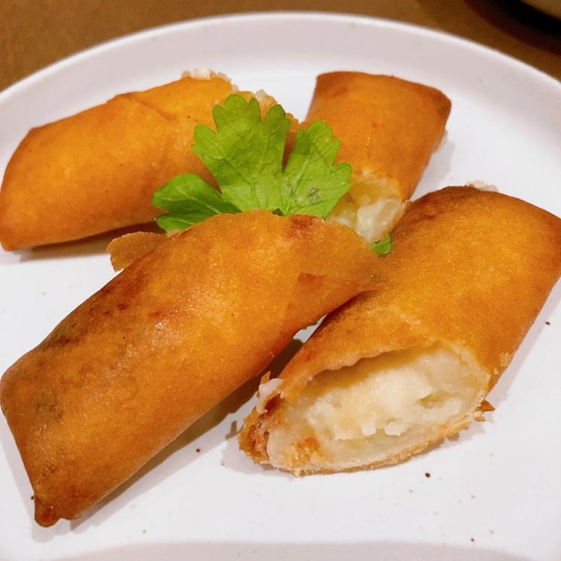 長芋とクリームチーズの春巻き(社食堂)