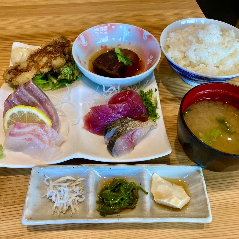 日替りランチ(魚のへそ)