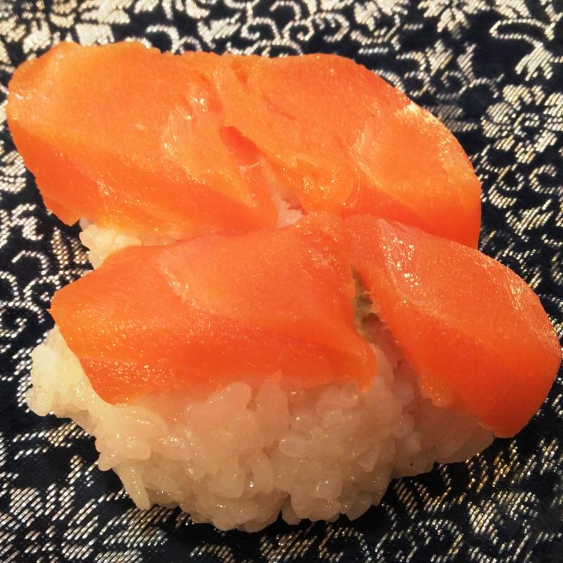 生鮭（サーモン）(日乃出寿司 )