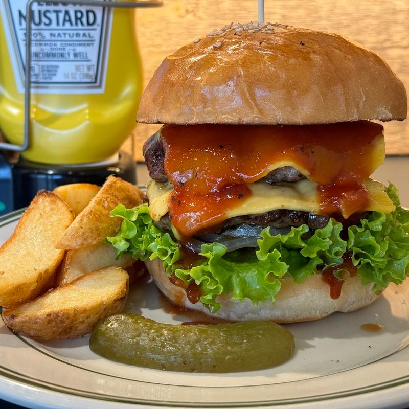 Wチーズバーガー(Burgers & Fries Sakura＿saku)