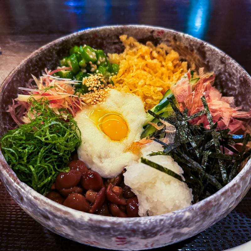 ぶっかけそば(そば日本料理 美晴)