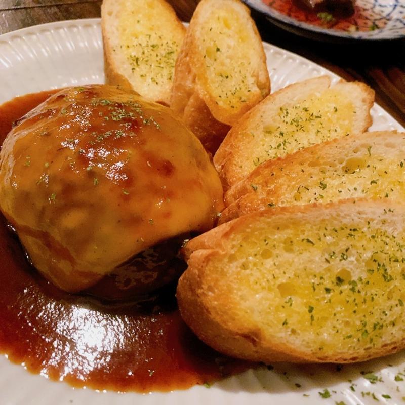 国産あいびきハンバーグ(ワイン食堂 ITADAKIYA)