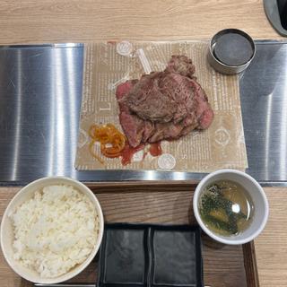 あふれる肉汁❗️ビフテキ（マウンテン約540g）(THE BIFTEKI 川崎砂子店)