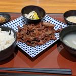 薄切り牛タン定食(炭焼･仙台牛たん あかり)