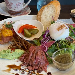 ランチ＆スイーツプレート(CHOCOLATERIE SANDGLASS （ショコラトリーサンドグラス）)