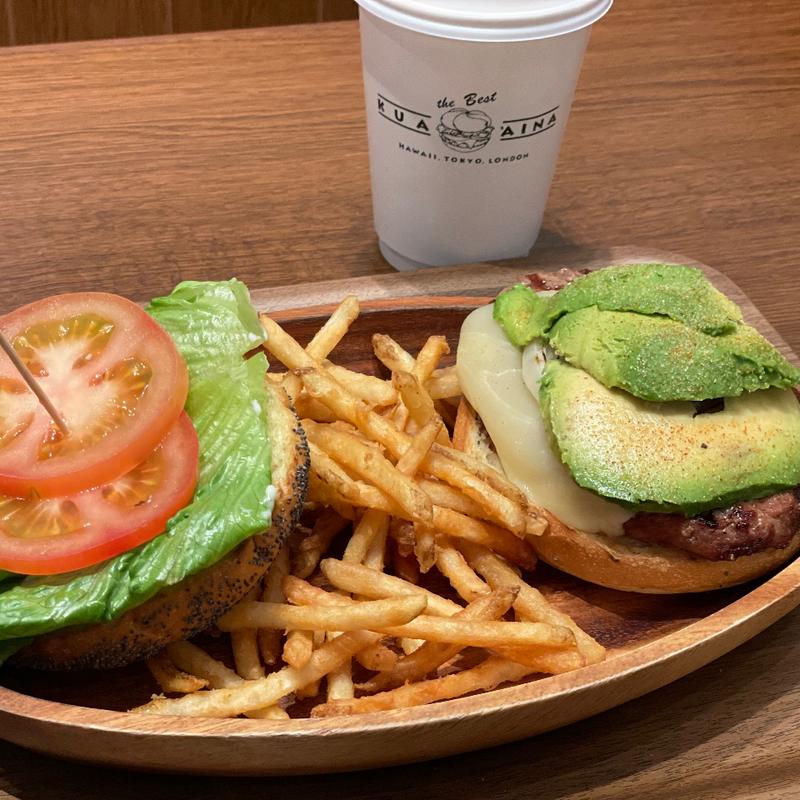 厚切りモッツァレラアボカド　セット(KUA`AINA ビナフロント海老名店)