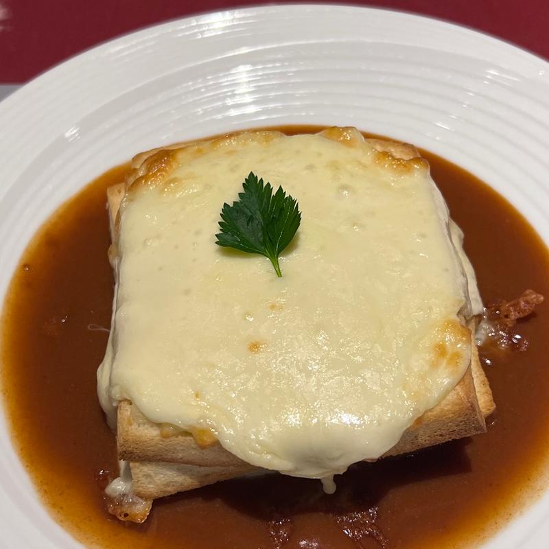 フランセジーニャ（ポルトガル風 サンドイッチ）(ヴィラモウラ 銀座本店)