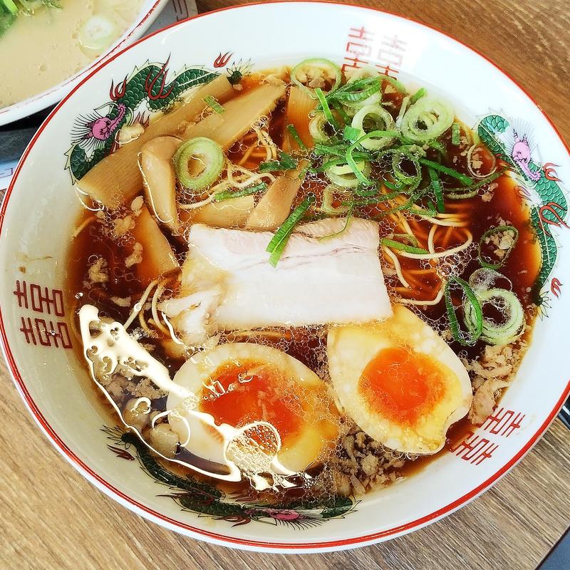 尾道ラーメン(博多金龍 長住店)