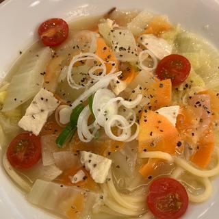 季節野菜のジンジャースープスパゲティ