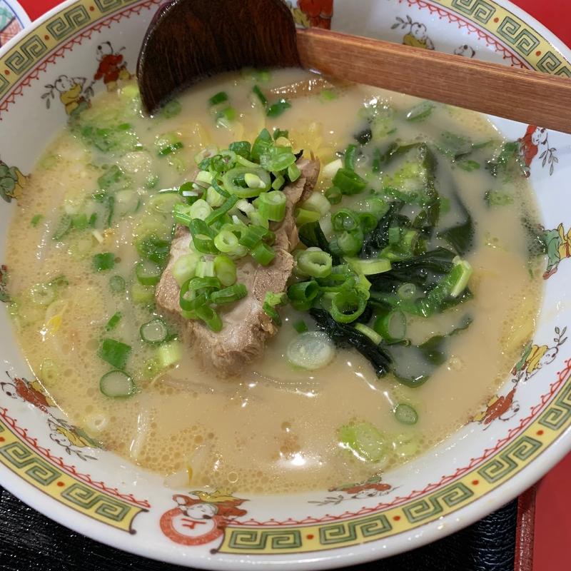 豚骨ラーメン(中国料理 龍王)