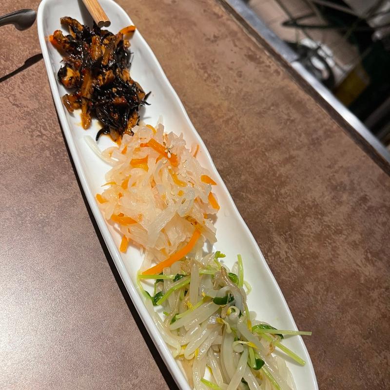 ナムル盛り合わせ(焼肉 市場小路 木屋町店)