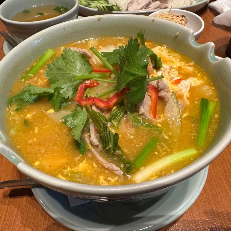 タイスキ野菜たっぷり具沢山のタイスキ(クルン・サイアム 大井町店 )