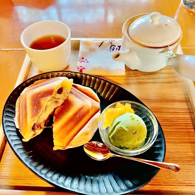 あんこもちバターホットサンドセット(茂庵)