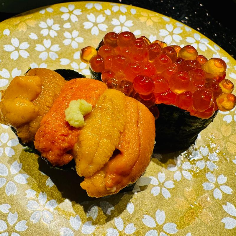 うに軍艦(函太郎 新千歳空港店)