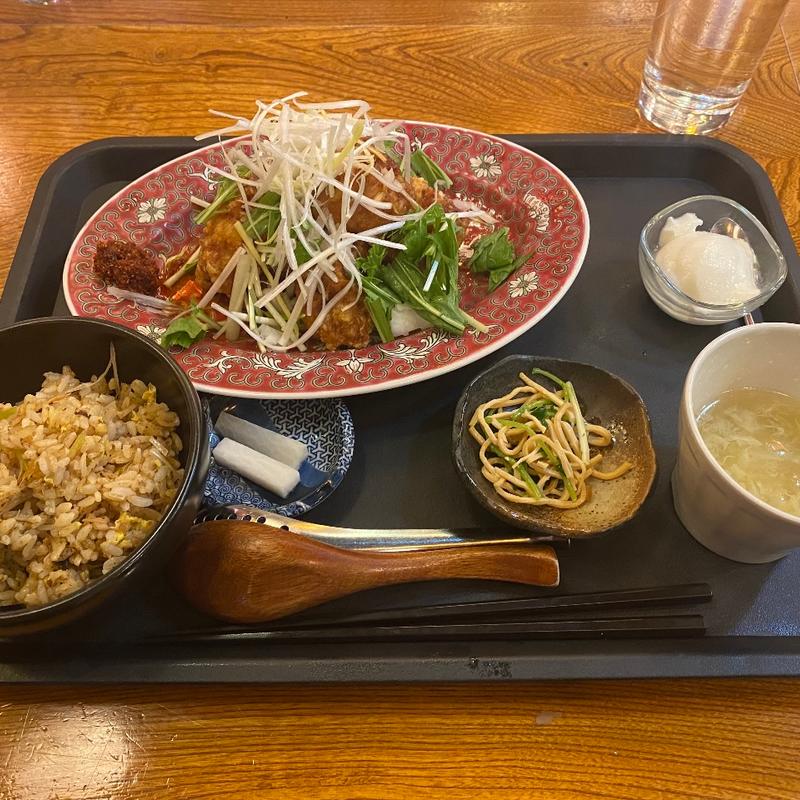 油淋鶏定食(麻辣専門店サカホンキッチン)