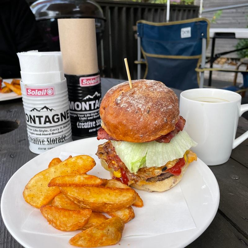 日升庵チーズバーガーポテトセット(CAFE 日升庵)