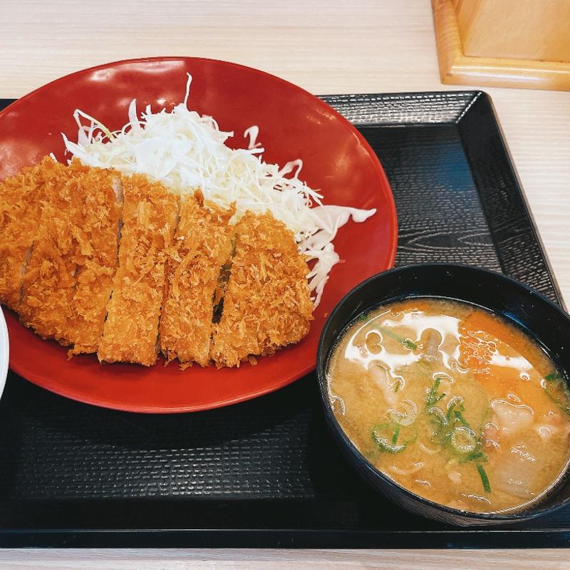 ロースカツ定食(かつや 茨木真砂店)