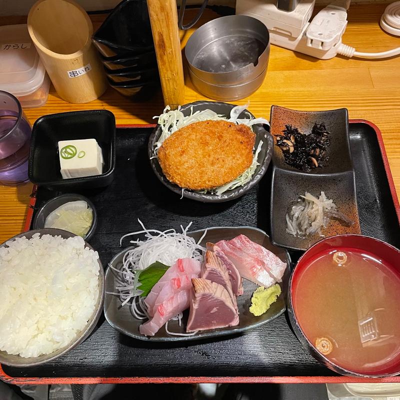 お刺身定食(酒房 明石八 高槻店)