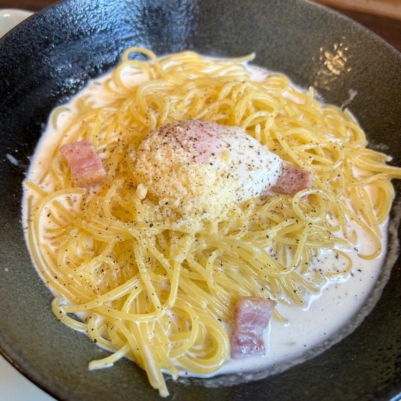 豆乳のカルボナーラ（中）(パスタ人)