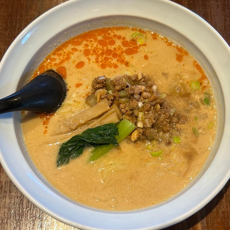 担々麺(元気印のラーメン　えにしや)