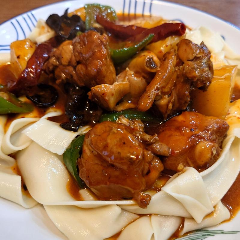 大盤鶏混ぜ麺(蘭州牛肉麺 一盛 亀戸店)