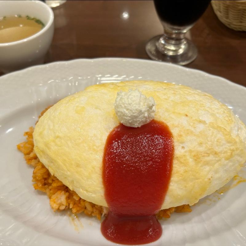 スフレオムライス (卵と私 セレオ八王子店)