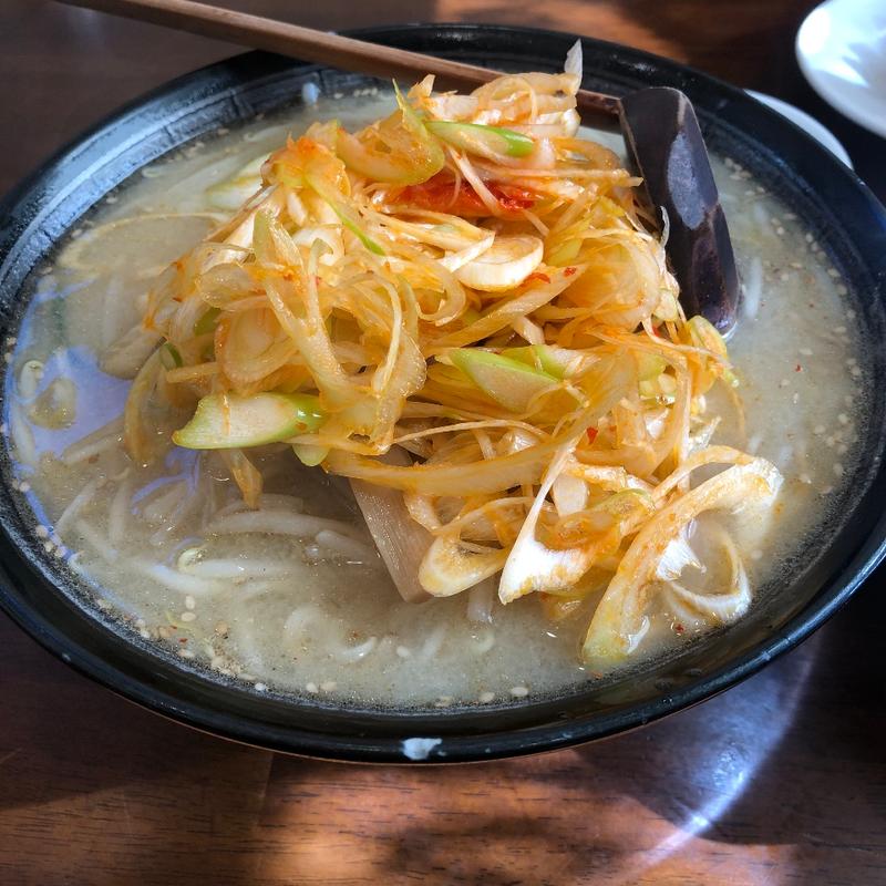辛ネギ味噌ラーメン(手打ちラーメン 恒)