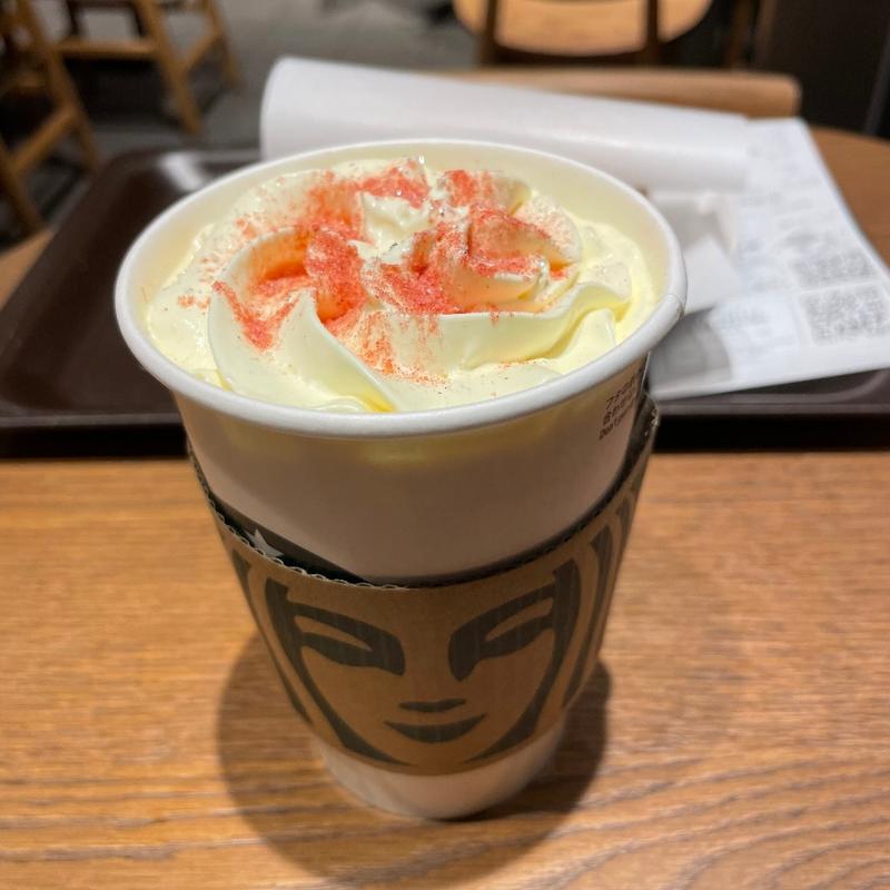 ストロベリーメリークリームティーラテ(スターバックスコーヒー 大府柊山店)