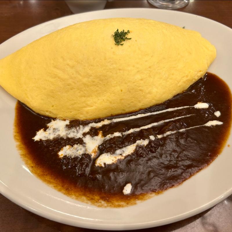 チーズインオムライス デミグラスソース(卵と私 セレオ八王子店)