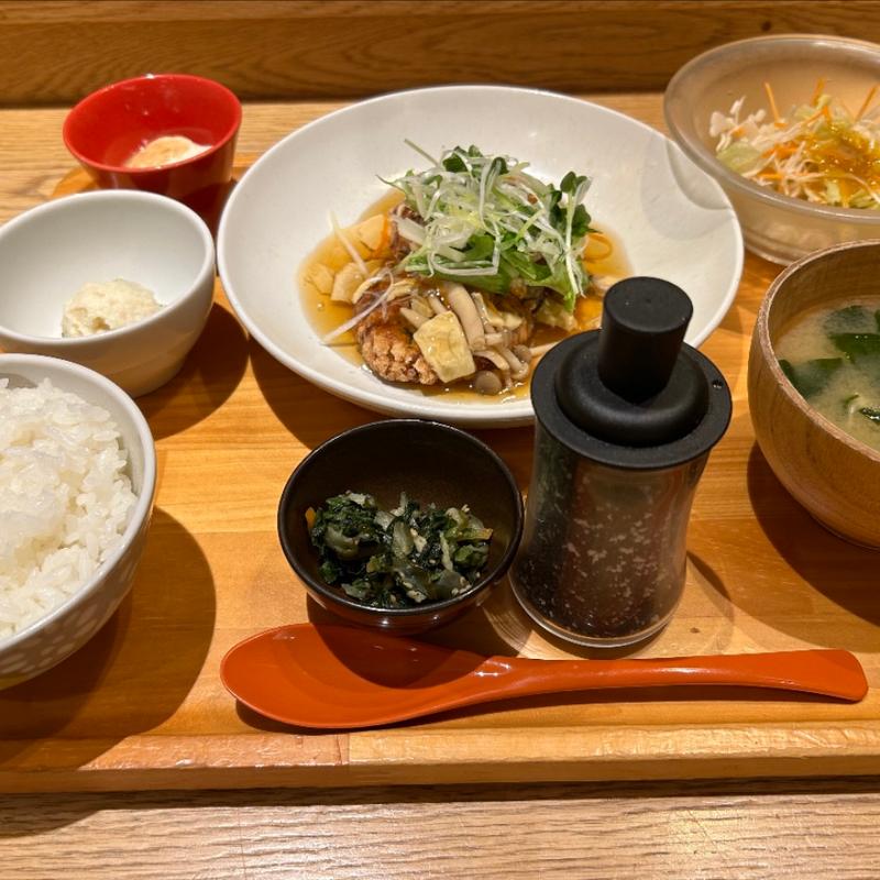 豆腐ハンバーグ(おぼんdeごはん ルミネ町田店)