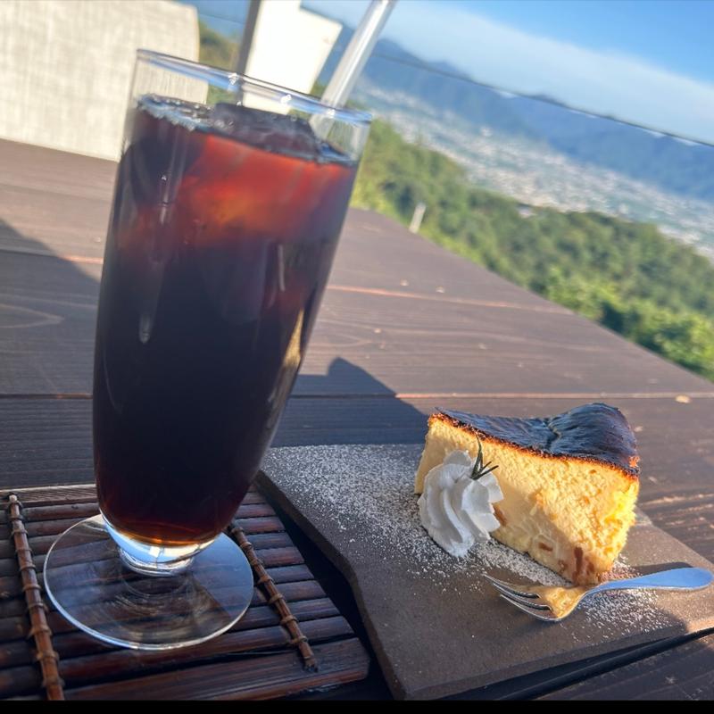 バスクチーズケーキ(BBQ Cafe Sola)