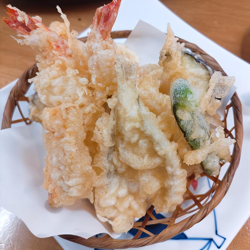 天ぷらの盛り合わせ(むつ五郎 )
