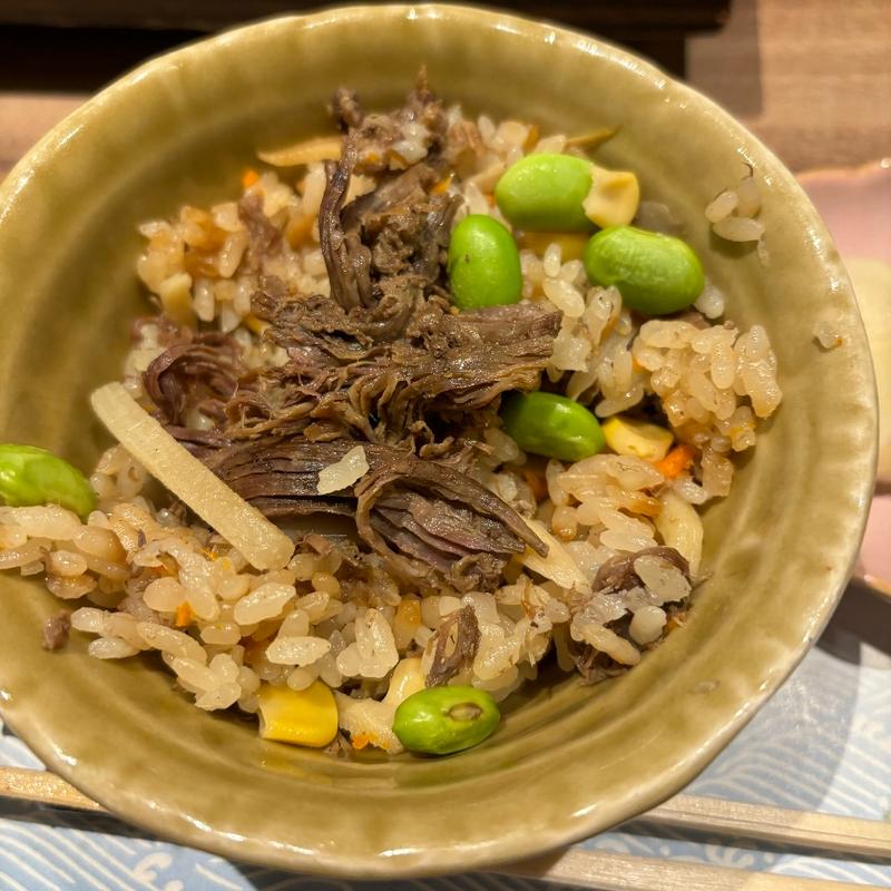 黒毛和牛の炊き込みご飯(肉割烹 五条 新宿野村ビル49F)