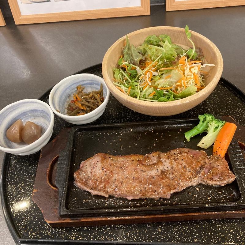 サーロインステーキ(レストラン プレミアムシート アパホテル福岡渡辺通駅前)