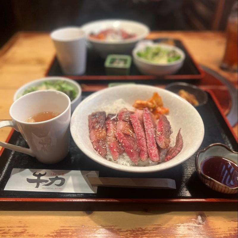 ステーキ丼(けむり屋 牛力)