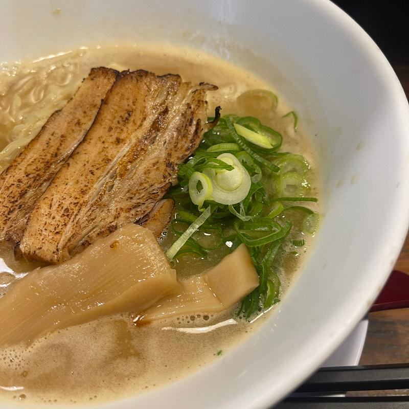 鶏白湯ラーメン　醤油(麺屋 やまひで 奈良本店)