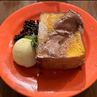 ハーフチョコフレンチトースト(WIRED CAFE 上野店)