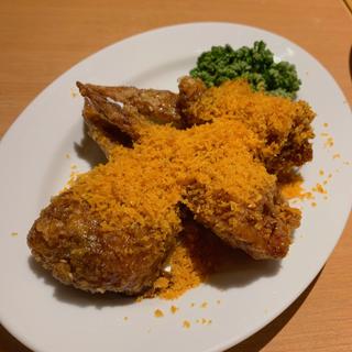 黄金チキン(酒肴麺飯 アテニヨル 天神店)