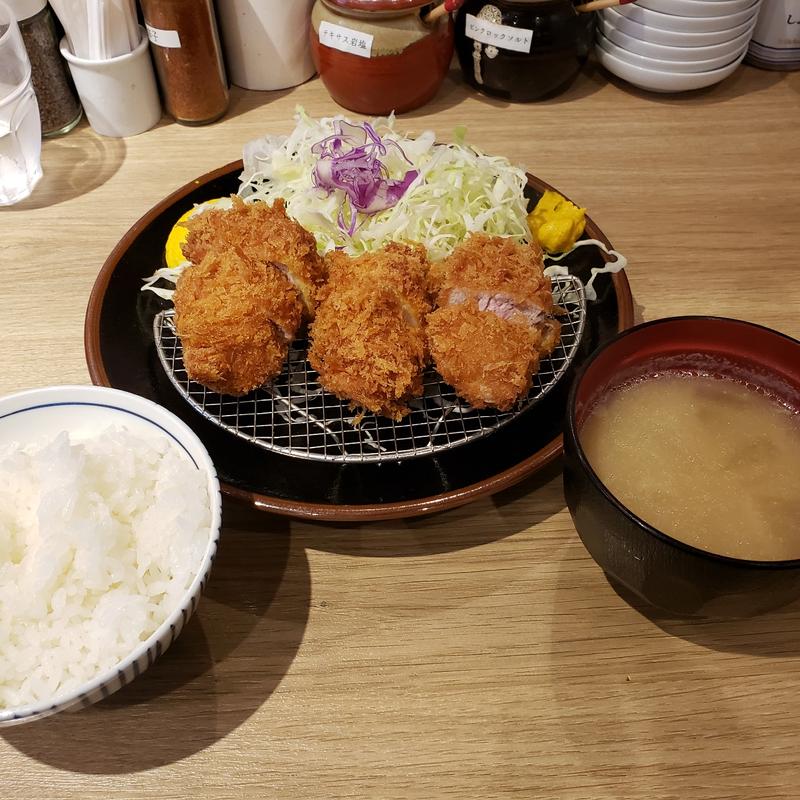 ヒレカツ定食(とんかつ檍のカレー屋 いっぺこっぺ 芝大門店)