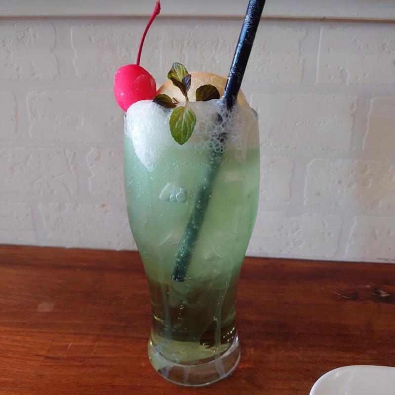 クリームソーダ(Kitchen8)